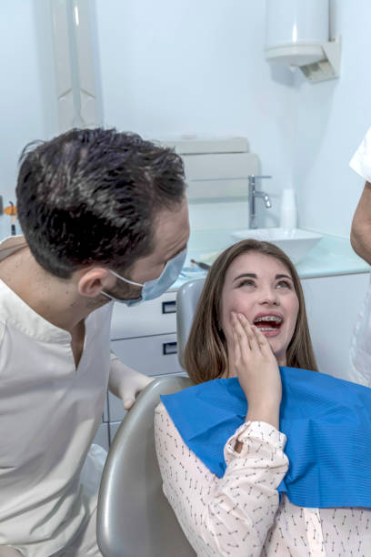 Best Dentist Open Late Near Me  in Ladonia, AL